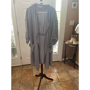 Philosophy Women's Gray Blazer size M will fit up to Xl